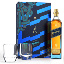  Johnnie Walker Blue with 2 Crystal Glasses 750ML